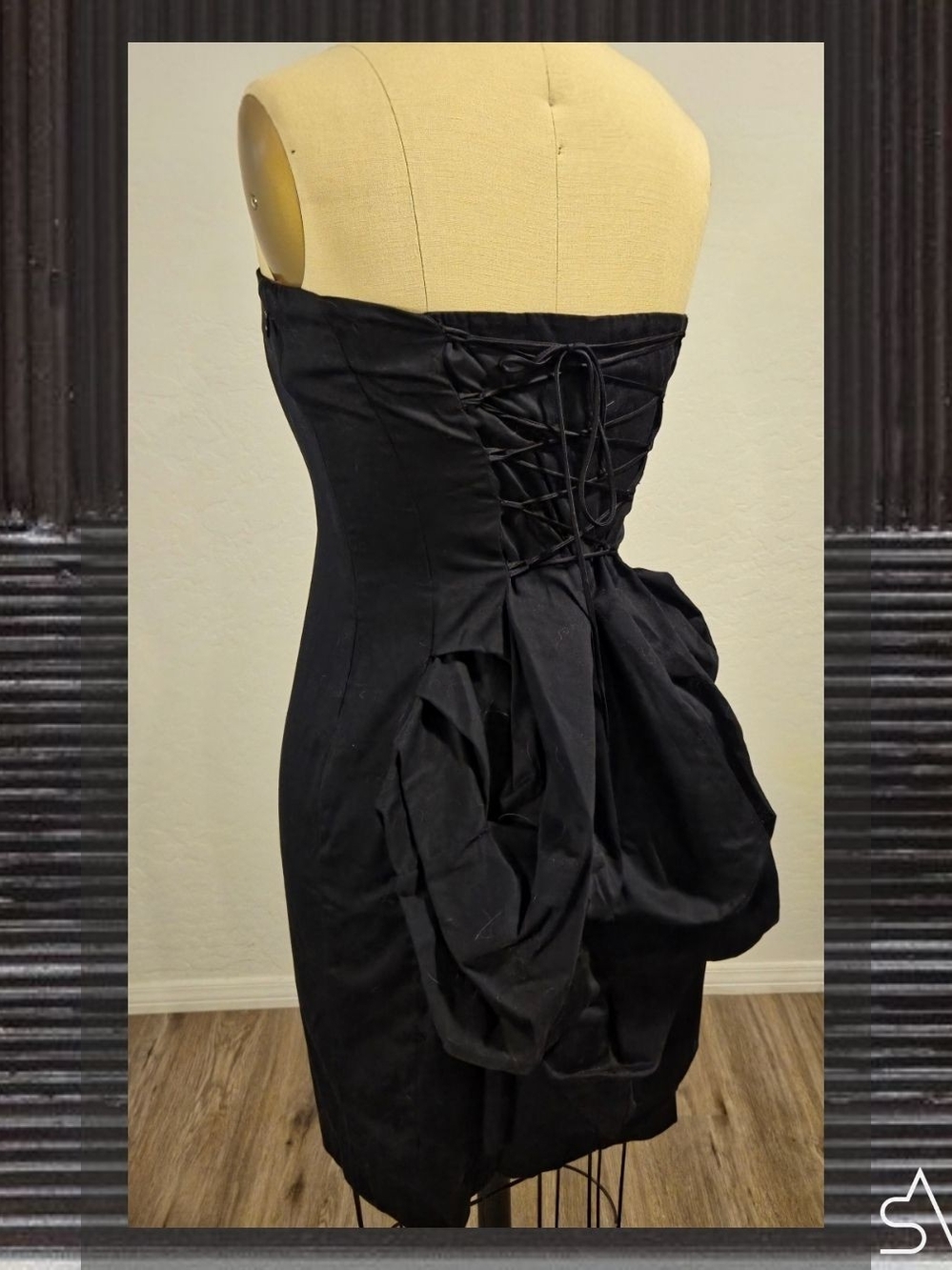Betsey Johnson Spring '10 Neo-Victorian Punk Strapless Bustle Mini Dress Size 6
